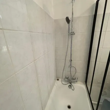 Apartment - 50m2 Au Calme, A Pieds *