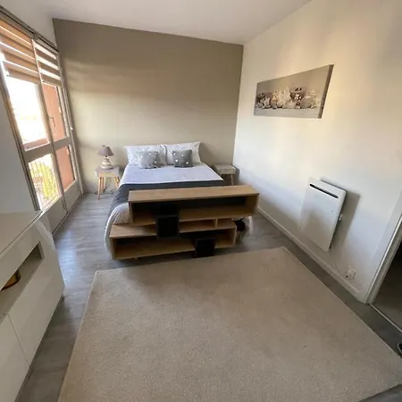 - 50m2 Au Calme, A Pieds Apartment *