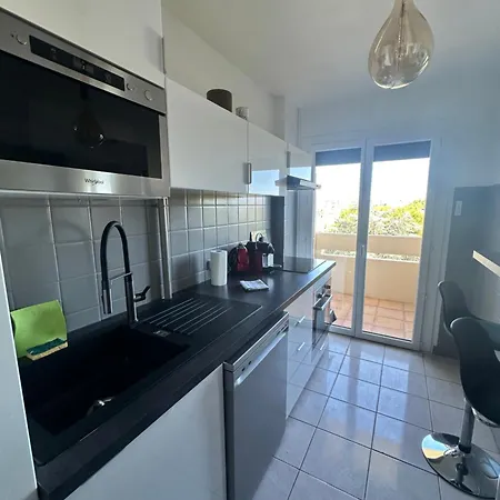 Lägenhet - 50m2 Au Calme, A Pieds Fréjus